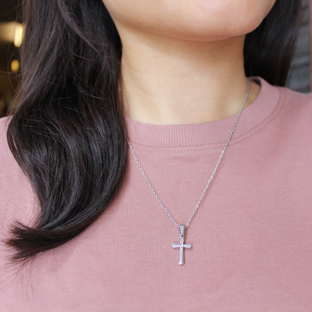 Stainless steel cross/chain