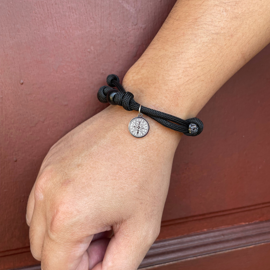 Wood 8mm Beads/Paracord Rosary Bracelet with Stainless steel St Benedict medal - Black Cord (Personalisation Available)